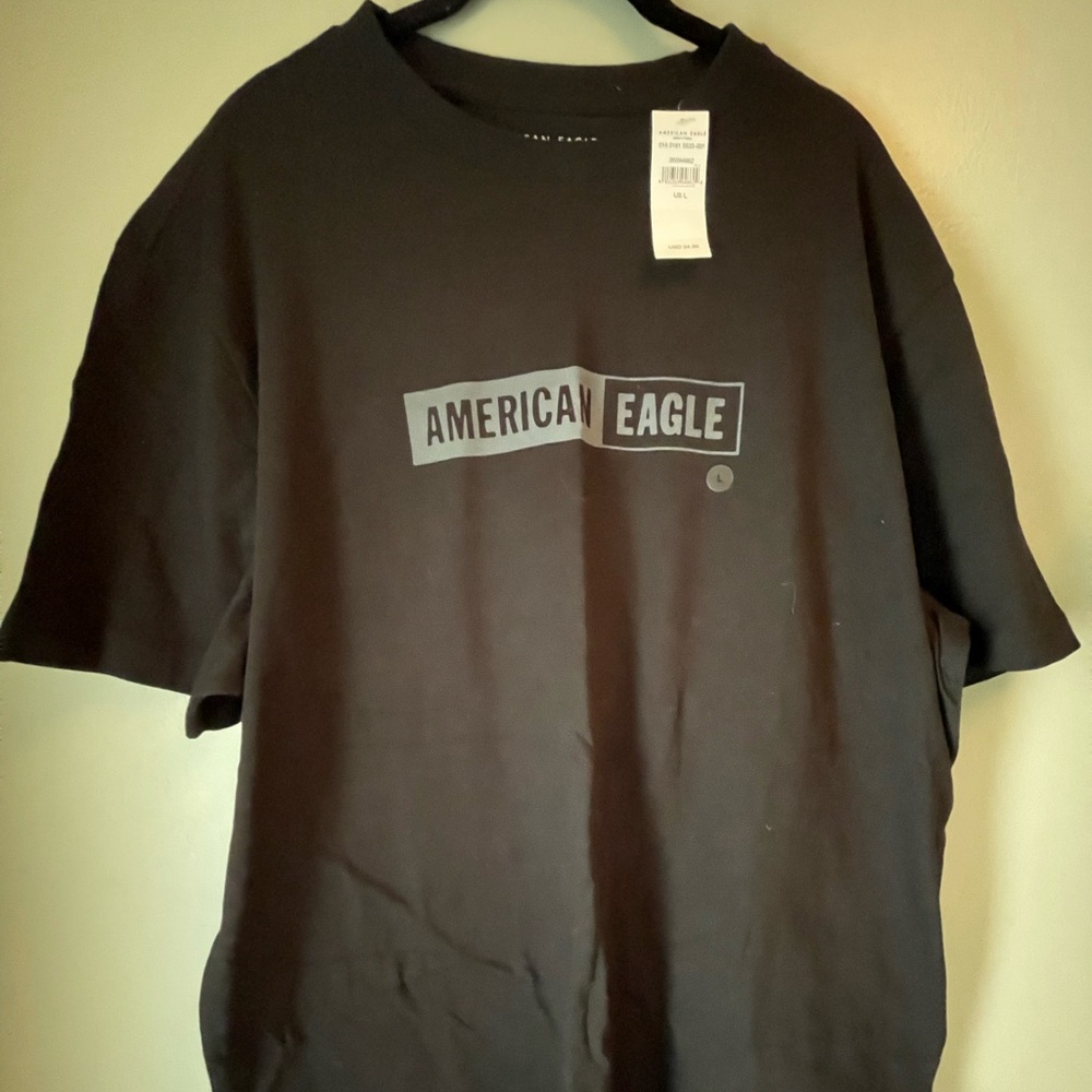 NWT American Eagle Tee Shirt